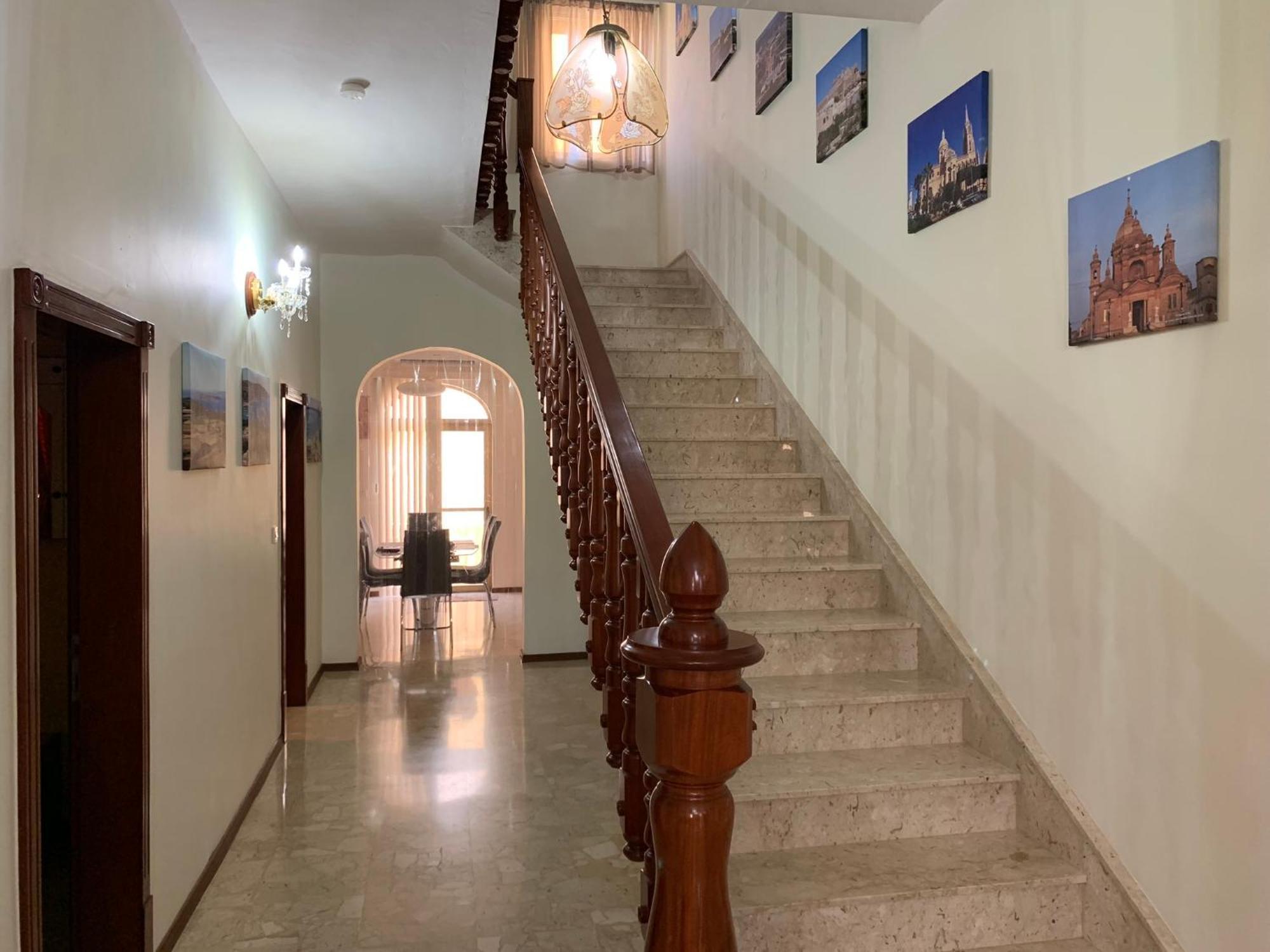 Cloud 9 Residence Għajnsielem Buitenkant foto