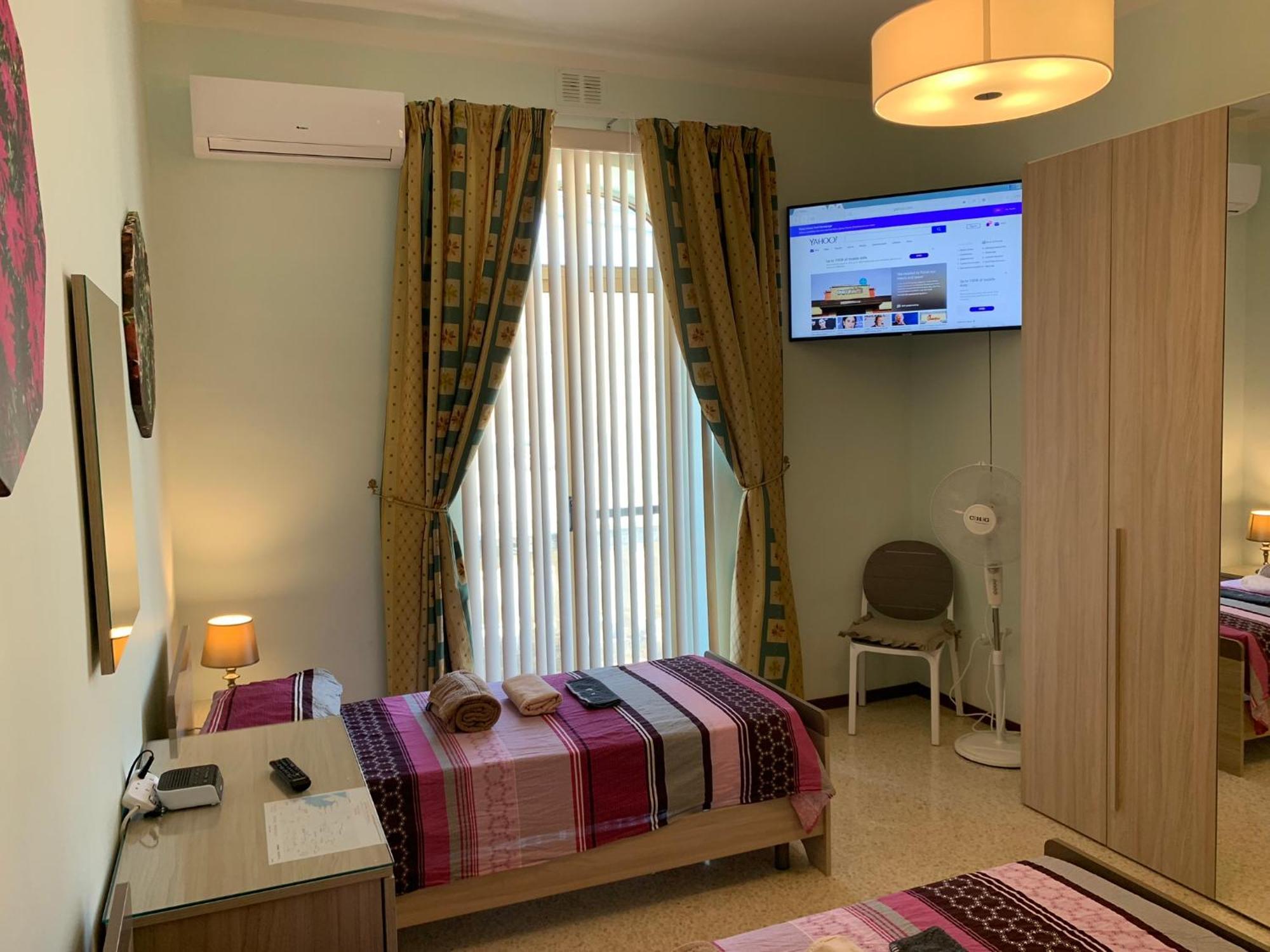 Cloud 9 Residence Għajnsielem Buitenkant foto