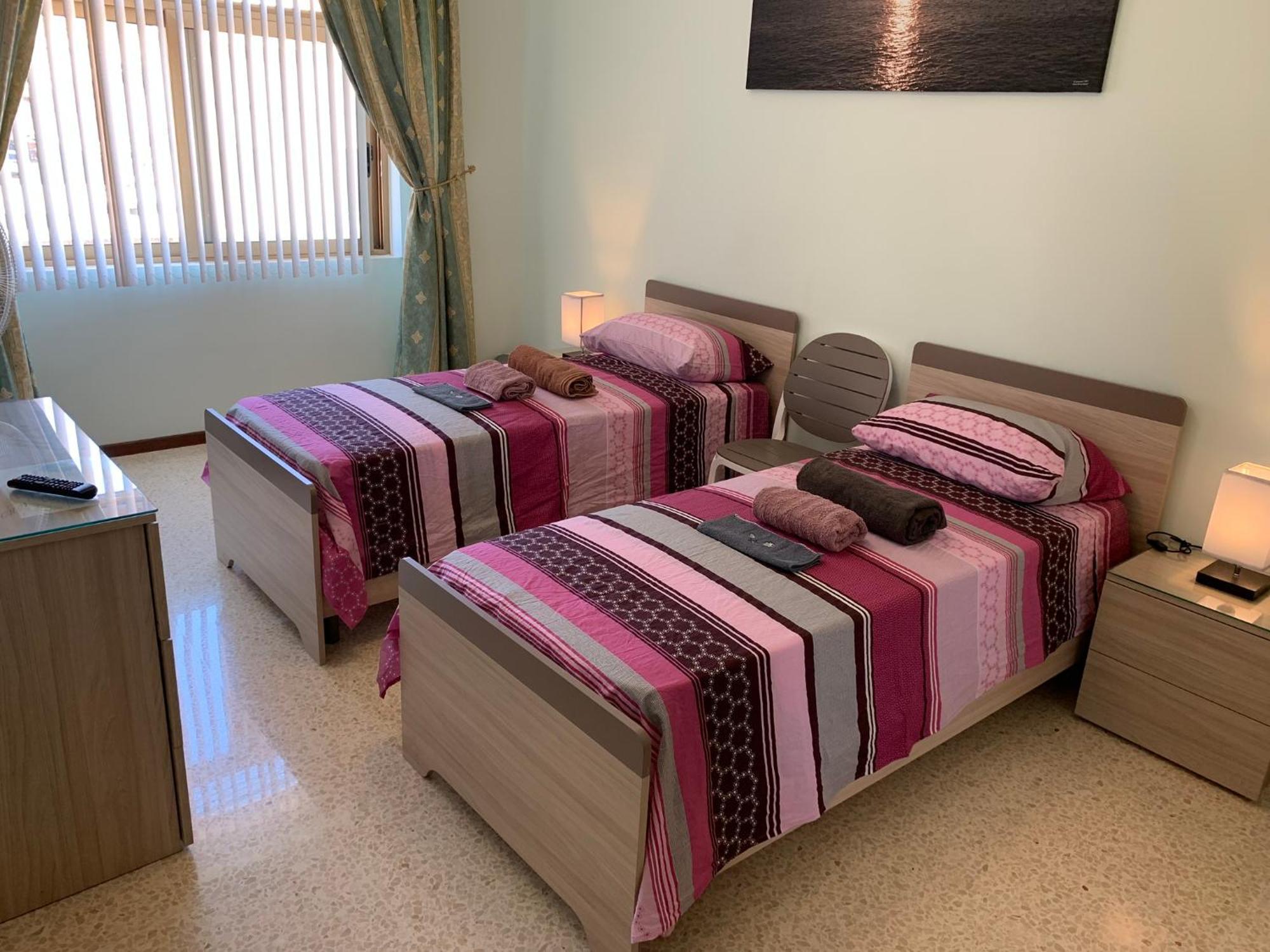 Cloud 9 Residence Għajnsielem Buitenkant foto