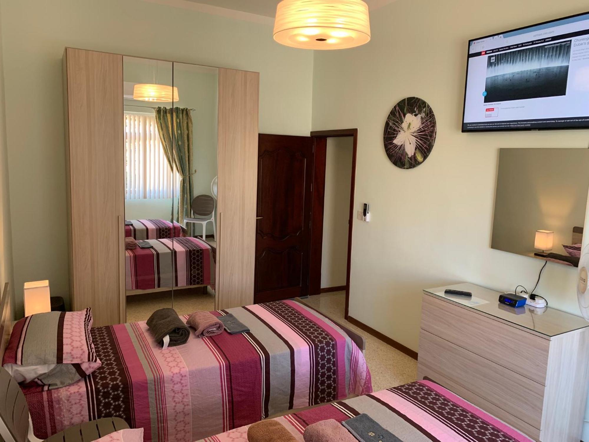 Cloud 9 Residence Għajnsielem Buitenkant foto